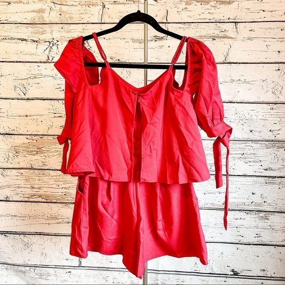 Showpo red cold shoulder romper - Picture 7 of 8